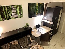 ROOMIES HOSTEL CENTRO MEDICO