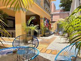 ROOMIES HOSTEL CENTRO MEDICO