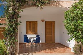 Bouganvillage Bilo With Shared Pool