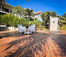 The Endless Summer Resort