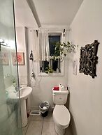 Toronto Furnished Rooms