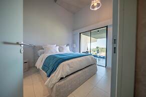 SUITE 28