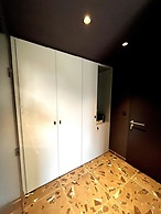SUITE 28