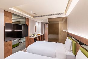 CHECK inn Taichung Qinghai