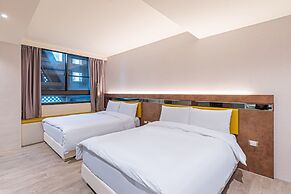 CHECK inn Taichung Qinghai