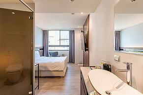 CHECK inn Taichung Qinghai