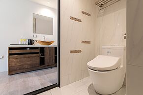 CHECK inn Taichung Qinghai