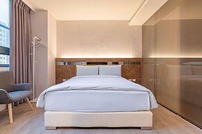 CHECK inn Taichung Qinghai