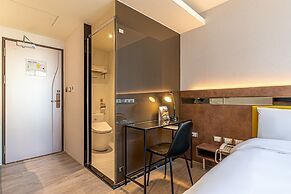 CHECK inn Taichung Qinghai