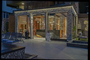 Sealife Royal Suites