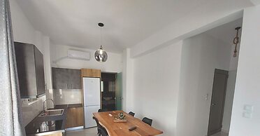 Finikas Suites & Apartments Airport