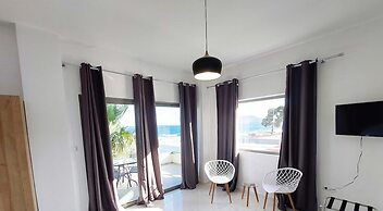 Finikas Suites & Apartments Airport