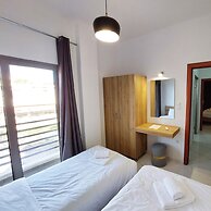 Finikas Suites & Apartments Airport