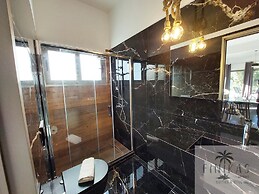 Finikas Suites & Apartments Airport