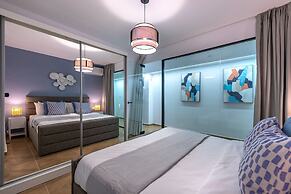 Phaedrus Living Downtown Flat Acropolis