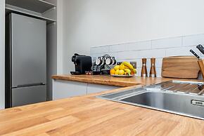 Stunning 2-bed Apartment in Purley - Croydon Gem