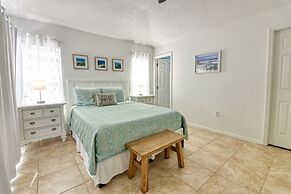The Cozy Home @ Southern Dunes 4 Bedroom Home by Redawning