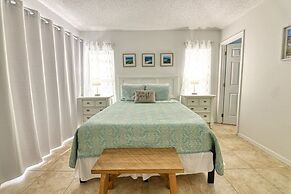 The Cozy Home @ Southern Dunes 4 Bedroom Home by Redawning