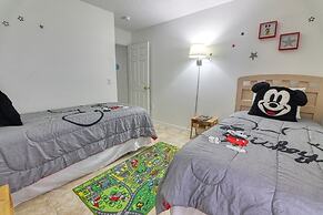 The Cozy Home @ Southern Dunes 4 Bedroom Home by Redawning