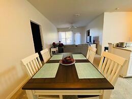 Hemingway Apartment @ Southern Dunes 2 Bedroom Villa by Redawning