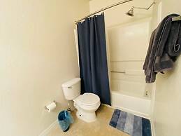 Hemingway Apartment @ Southern Dunes 2 Bedroom Villa by Redawning