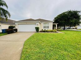 Ezra's Vacation Home @ Southern Dunes 4 Bedroom Villa by Redawning