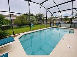 Ezra's Vacation Home @ Southern Dunes 4 Bedroom Villa by Redawning