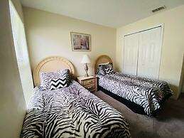 Ezra's Vacation Home @ Southern Dunes 4 Bedroom Villa by Redawning