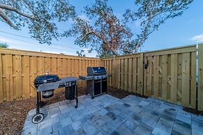 Bid-a-wee Beach Bungalow 3 Bedroom Home by RedAwning