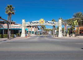 Bid-a-wee Beach Bungalow 3 Bedroom Home by RedAwning