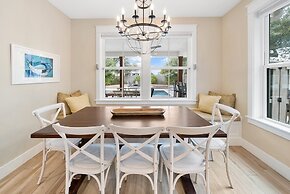 Bid-a-wee Beach Bungalow 3 Bedroom Home by RedAwning