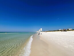 Bid-a-wee Beach Bungalow 3 Bedroom Home by RedAwning