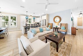 Bid-a-wee Beach Bungalow 3 Bedroom Home by RedAwning