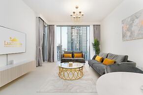 LuxBnB Creek Rise Tower Harbor Views