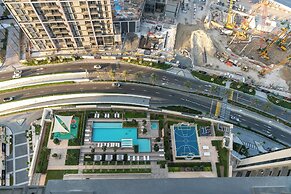 LuxBnB Creek Rise Tower Harbor Views