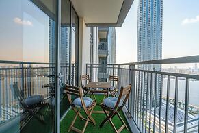 LuxBnB Creek Rise Tower Harbor Views