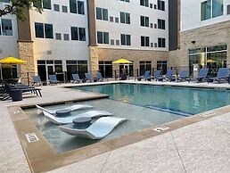 Cambria Hotel Austin Uptown Near The Domain