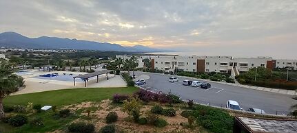 Stunning Rooftop Terrace Between sea and Mountains