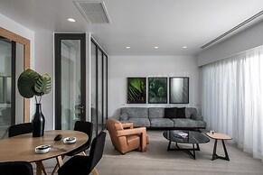 Made By The Sea Villas 17 Bdrm