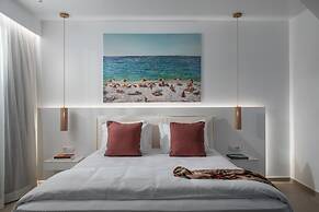 Made By The Sea Villas 17 Bdrm