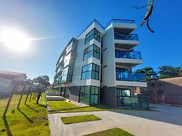 Lindos Flats - Maraca Beach Residence II