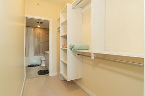 Lovely Oasis near Waterfront & Downtown