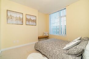 Lovely Oasis near Waterfront & Downtown