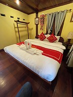 Villa Ouis NamKhan Riverside