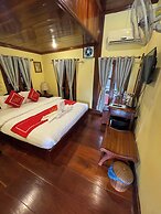 Villa Ouis NamKhan Riverside