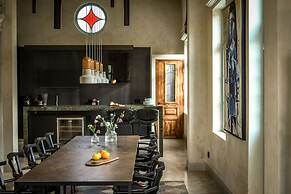 The Pearl of Jaffa Lux Apt by Sea N Rent