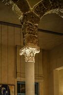 The Pearl of Jaffa Lux Apt by Sea N Rent