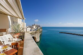 3146 Terrazza Ripa by Barbarhouse