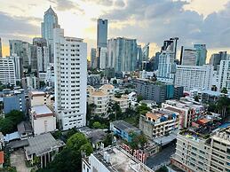 Omni Tower Sukhumvit Nana - Direct