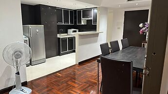 Omni Tower Sukhumvit Nana - Direct